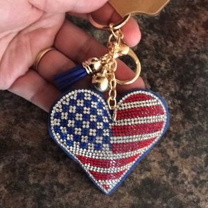 Flag heart key holder
